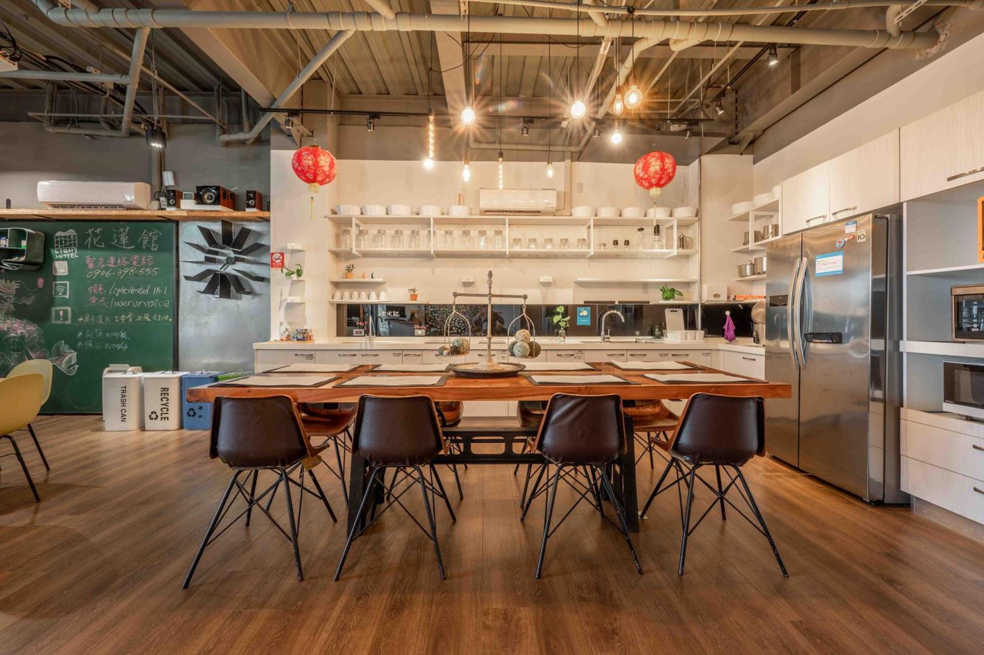 Light Hostel Hualien Ngoại thất bức ảnh