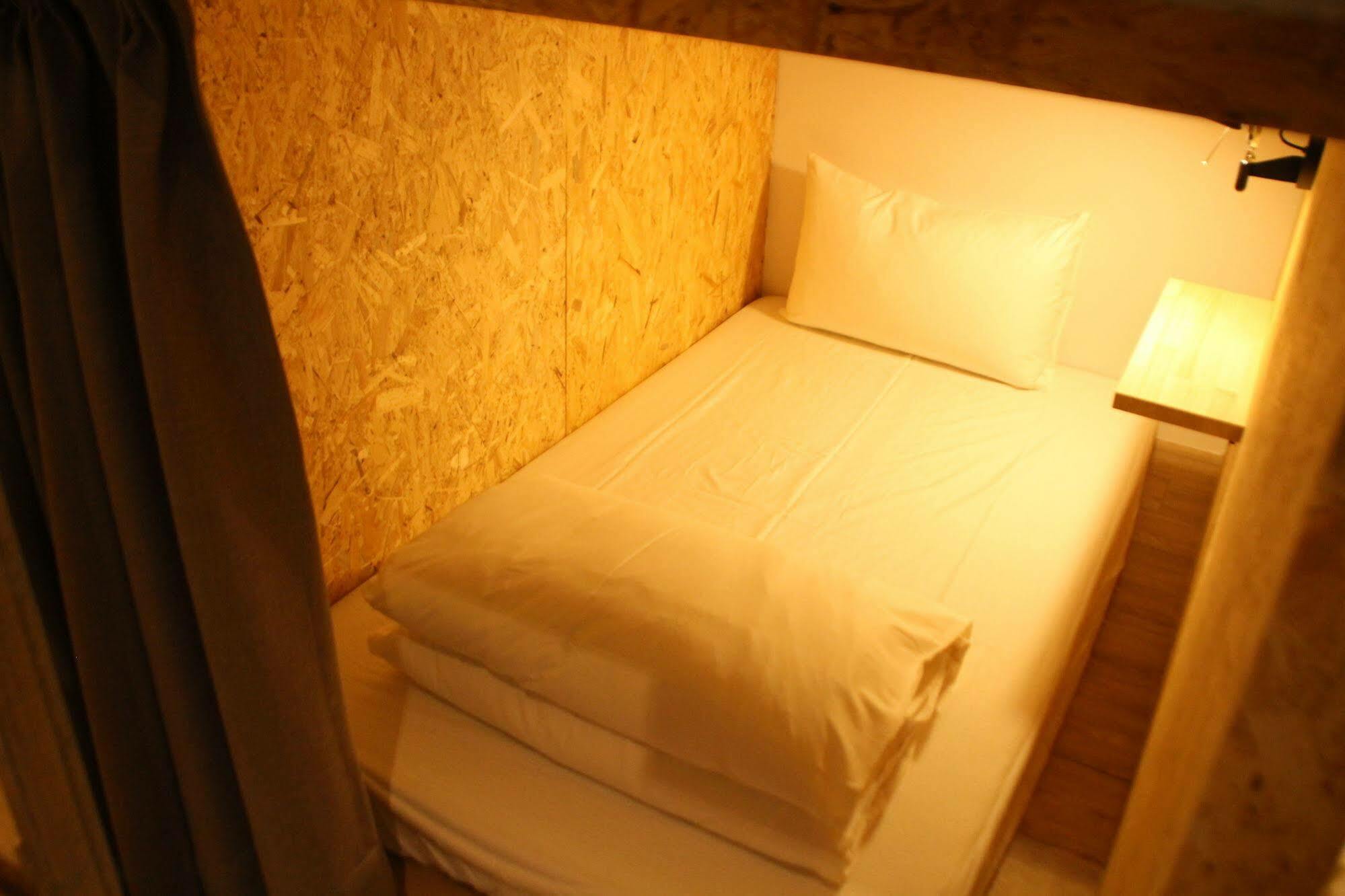 Light Hostel Hualien Ngoại thất bức ảnh